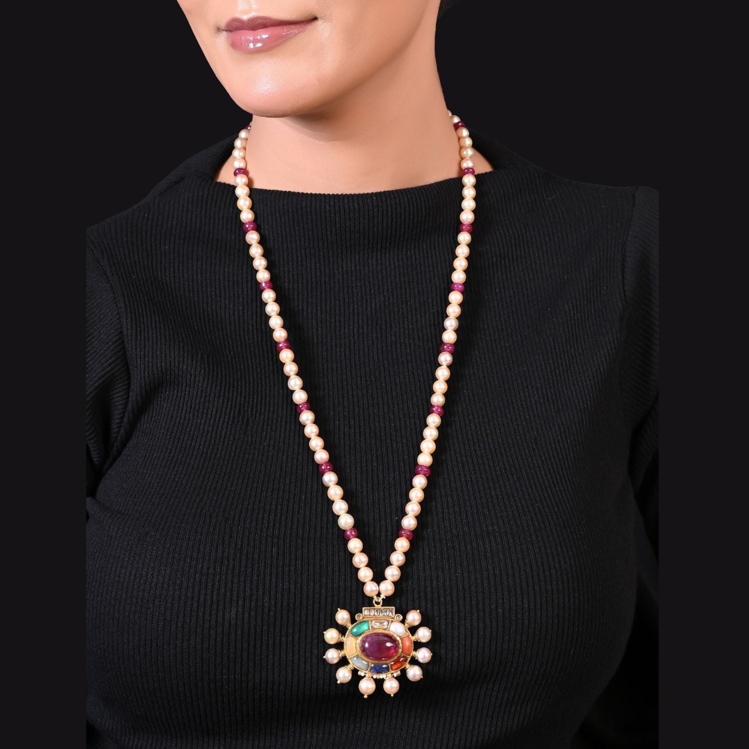 The Cadence Navratan Pendant