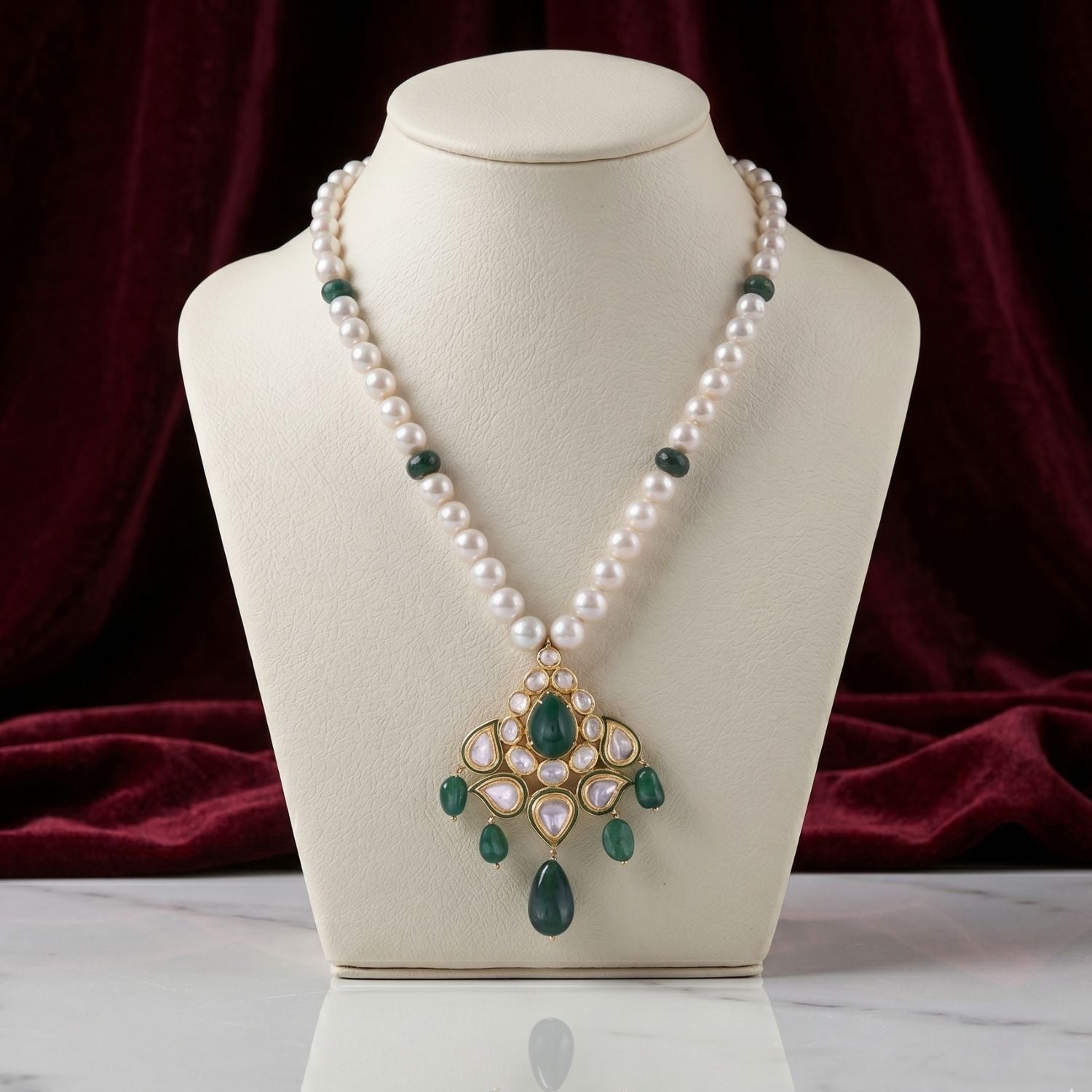 Pearl Emerald Garland Pendant