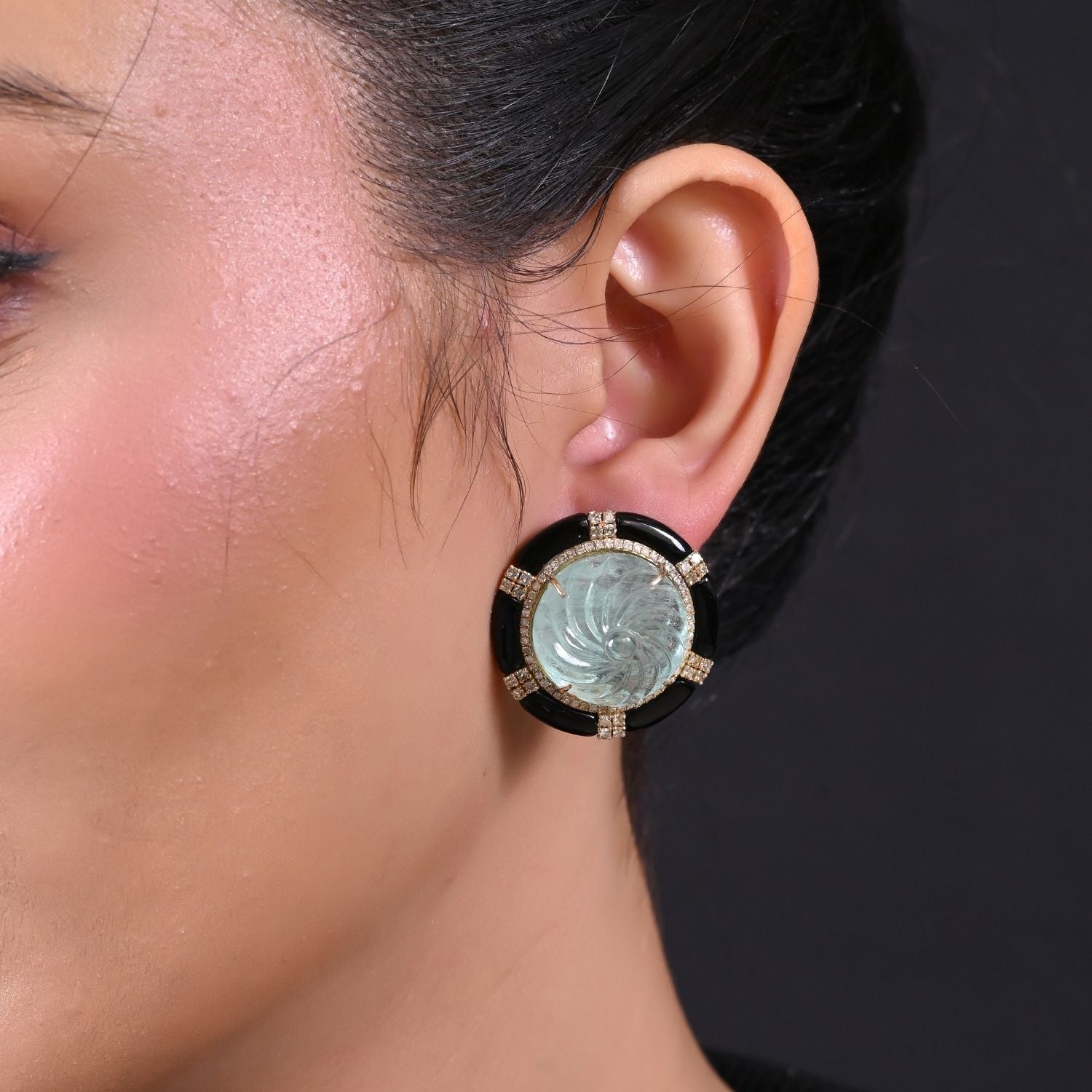 Emerald Whirlpool Studs